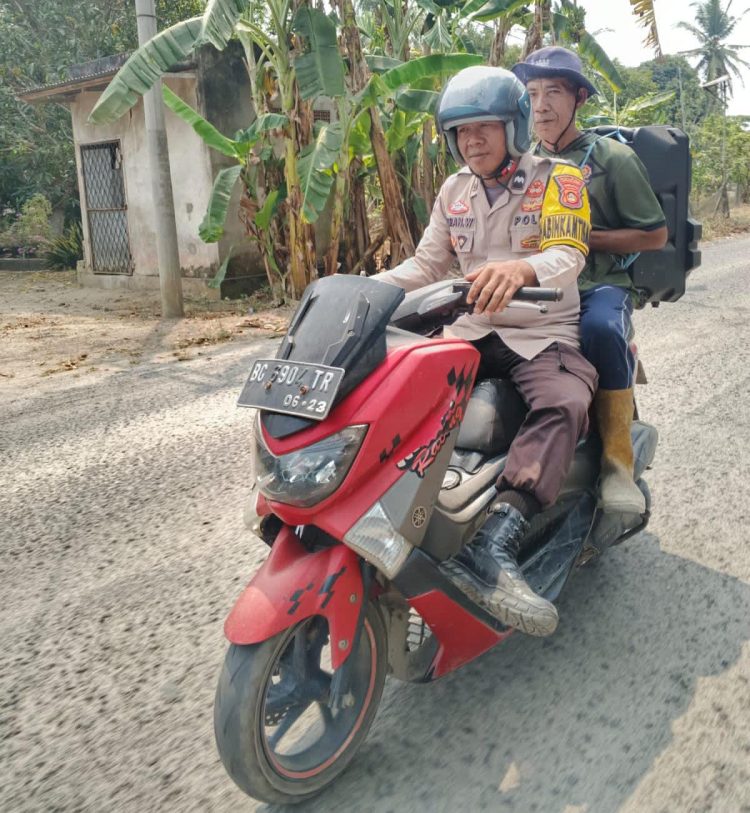 Senin (24/8/2026) sekitar pukul 13.00 WIB, personel gabungan melaksanakan patroli sekaligus menyampaikan imbauan pencegahan Karhutla di sejumlah desa yang berada di wilayah hukum Polsek Rantau Alai.