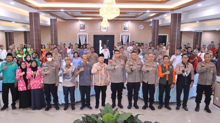 Polda Kalimantan Tengah (Kalteng) melalui Direktorat Pembinaan Masyarakat (Ditbinmas) menggelar Forum Silaturahmi Kamtibmas (FSK) Bersama Organisasi Masyarakat dan Komunitas Masyarakat Tahun 2026, bertempat di Aula Arya Dharma, Mapolda setempat, Kamis (27/8/2026).