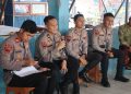 Personel BKO Satgas Edukasi Penanggulangan Kebakaran Hutan dan Lahan (Karhutla) Lemdiklat Polri melaksanakan kegiatan edukasi kepada masyarakat di kawasan Pelabuhan Rambang, Kota Palangka Raya.