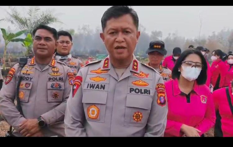 Kapolda Kalteng Irjen Pol Iwan Kurniawan,