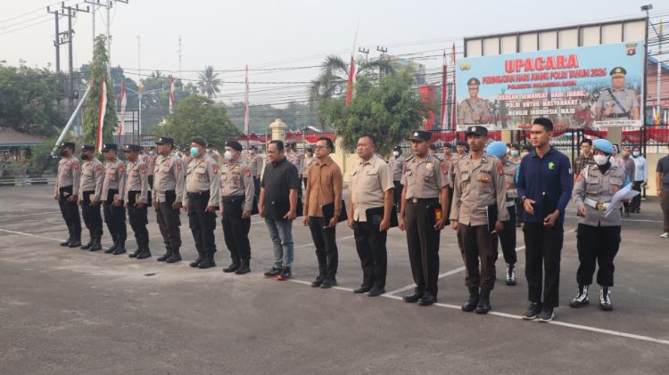 Seperti halnya waspers yang dilakukan oleh para personel Sipropam saat pelaksanaan apel pagi di Mapolresta Palangka Raya, Jalan Tjilik Riwut Km. 3,5, Kota Palangka Raya, Kalimantan Tengah, Selasa (1/9/2026) pagi.