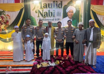 Kegiatan yang dimulai sekitar pukul 19.30 WIB tersebut menjadi momentum bagi personel BKO Satgas Edukasi Penanggulangan Karhutla Lemdiklat Polri untuk menyampaikan edukasi dan sosialisasi kepada seluruh jemaah yang hadir terkait pentingnya pencegahan kebakaran hutan dan lahan.
