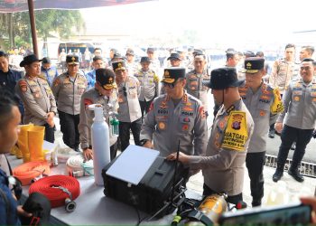 Wakapolri Komjen Pol. Prof. Dr. Dedi Prasetyo meninjau langsung Posko Induk Penanganan Karhutla Polda Kalimantan Tengah, Palangka Raya, Jumat (11/9/2026).