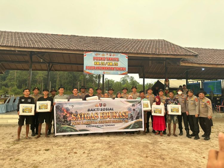Serdik Sespimti Polri Dikreg ke-36 Sespim Lemdiklat Polri melaksanakan kegiatan bakti sosial (baksos) peduli Karhutla di wilayah Kota Palangka Raya, Jumat(11/9/2026).