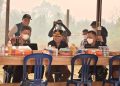 Kapolda Kalimantan Tengah Irjen Pol Iwan Kurniawan bersama Gubernur Kalteng H. Agustiar Sabran dan Pangdam XXII Tambun Bungai Mayjen TNI Zainul Arifin meninjau posko taktis Polda Kalteng di Jl. Tjilik Riwut Km.21 dan 23, Sabtu (12/9/2026).