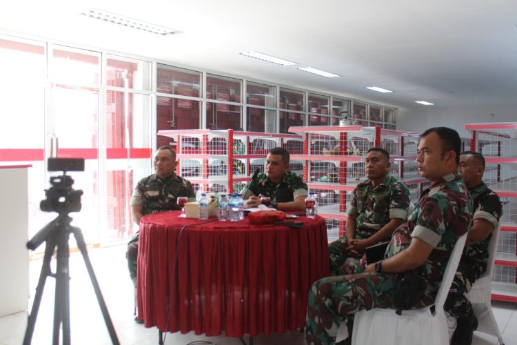 Komandan Kodim 0207/Simalungun Letkol Inf Agus Muchtadi Rangkuti, S.E, M.I.P. mengikuti kegiatan Video Conference (Vicon) Evaluasi Percepatan Pembangunan KDKMP yang dipimpin langsung oleh Wakil Panglima TNI, Jenderal TNI Tandyo Budi Revita, S.Sos. Selasa (15/9/2026)