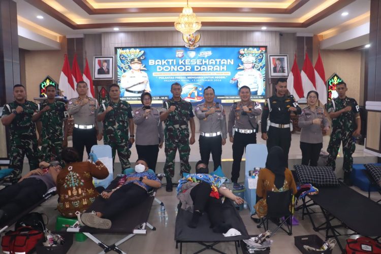 Ditlantas Polda Kalteng menggelar kegiatan donor darah di Aula Arya Dharma Polda Kalteng, Kamis(17/9/2026).