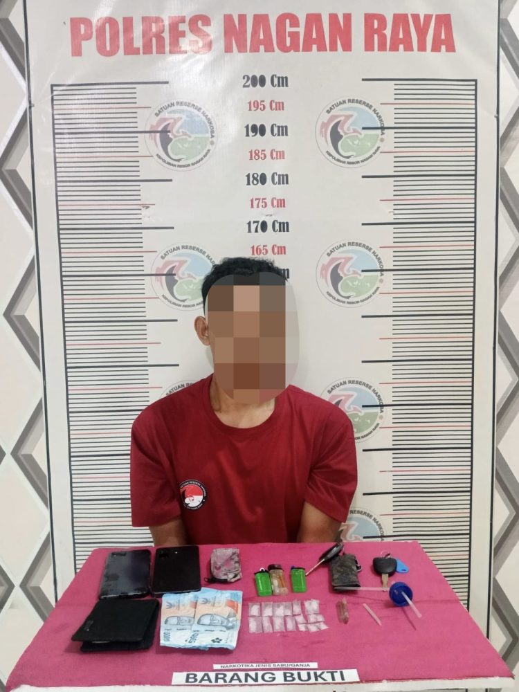petugas kembali mengamankan seorang terduga pelaku beserta 17 paket sabu di Desa Suak Palembang, Kecamatan Darul Makmur, Kabupaten Nagan Raya, Rabu (23/9/2026) dini hari.