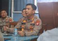 Kapolresta Palangka Raya Kombes Pol Andiyatna, S.I.K., M.H. memimpin analisis dan evaluasi (anev) pengendalian kebakaran hutan dan lahan (DalKarhutla) bersama para pejabat utama (PJU) di Pos Bundaran Besar.