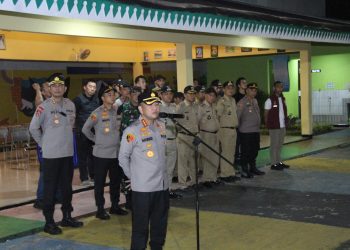 Kegiatan tersebut dipimpin langsung oleh Kapolres Metro Jakarta Barat Kombes Pol Nasriadi, S.H., S.I.K., M.H sebagai Upaya menjaga keamanan dan kenyamanan masyarakat terus dilakukan Polres Metro Jakarta Barat