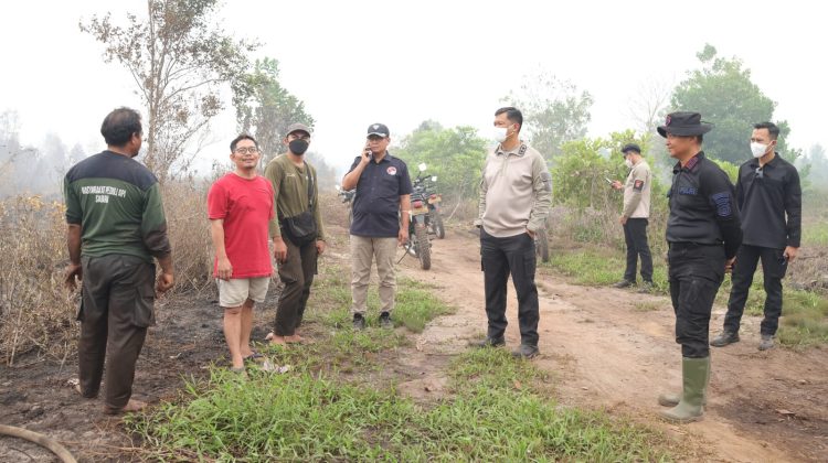 Patroli dan pemantauan tersebut dilakukan Kapolda bersama para pejabat utama Polda Kalteng bertempat di Jalan Tabat Kalsa dan Bulu Merindu, Kec. Sebagau, Kota Palangka Raya, Minggu (27/9/2026)