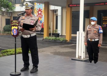 Kasatlantas) Polresta Palangka Raya, Polda Kalteng, Kompol Hermanto, S.H. berkesempatan untuk memimpin apel pagi yang dilaksanakan kesatuannya, Selasa (29/9/2026) pagi.