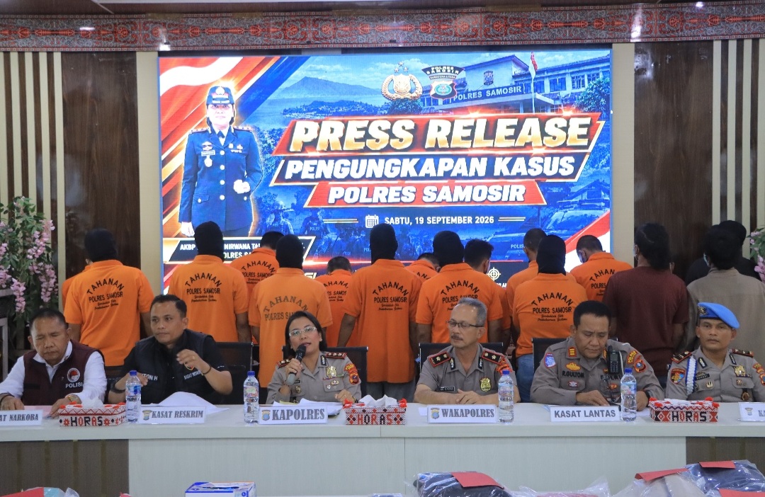Kegiatan tersebut berlangsung di Aula Pusuk Buhit Mako Polres Samosir, Sabtu (19/9/2026) sekitar pukul 10.00 WIB, dipimpin langsung Kapolres Samosir AKBP Rina Sry Nirwana Tarigan, S.I.K., M.H.