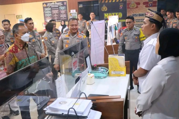 Kedatangan tim disambut langsung oleh Kapolres Katingan AKBP Dodik Hartono, S.H., S.I.K., M.H., beserta jajaran di lingkungan Polres Katingan. Selasa (06/10/2026) Siang.