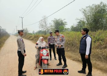 Personel Polres Ogan Ilir Regu B Zona Pemulutan melaksanakan patroli di wilayah hukumnya pada Senin (12/10/2026) sekitar pukul 10.30 WIB.