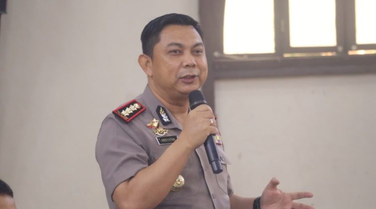Kegiatan dihadiri Kapolresta Palangka Raya Kombes Pol Andiyatna, S.I.K., M.H. bersama pejabat utama dan personel Polresta Palangka Raya.