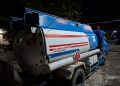 satu unit mobil truck tangki berwarna biru merek Hino dengan nomor polisi BK 8460 EG yang diduga mengangkut bahan bakar minyak (BBM) jenis Bio Solar bersubsidi pemerintah sebanyak 5.000 liter ( 5 Ton) .