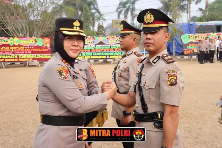 Polres Ogan Ilir melaksanakan upacara serah terima jabatan (sertijab) Kasat Resnarkoba dan Kapolsek Pemulutan pada Rabu (21/10/2026) pukul 08.00 WIB, bertempat di Lapangan Apel Polres Ogan Ilir.