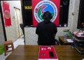 Pelaku atas nama R W, laki laki, 45 Th pada hari Senin tanggal 21 Oktober 2026 sekitar jam 14.00 WIB di Jalan Dewi Sartika RT.001 RW.001 Kelurahan Telaga Baru, Kecamatan Mentawa Baru Ketapang, Kabupaten Kotawaringin Timur, Prov. Kalteng.