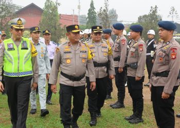 Operasi dengan tema "Polisi Bersama Masyarakat Mewujudkan Lalu Lintas yang Tertib, Aman, dan Berkeselamatan" ini, secara resmi dibuka Wakapolda Kalteng Brigjen Pol Dr. Hendra Wirawan,