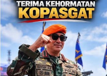 Kepala Kepolisian Negara Republik Indonesia (Kapolri) Suyudi Ario Seto mendapat kehormatan dengan pengangkatan sebagai warga kehormatan Korps Pasukan Gerak Cepat (Korpasgat) TNI Angkatan Udara.