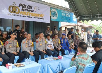 Kapolda Kalimantan Tengah (Kalteng) Irjen Pol Iwan Kurniawan, S.I.K., M.Si., melaksanakan kegiatan Polisi Peduli Pengangguran di Kel. Sidorejo, Kec. Arut Selatan, Kab. Kotawaringin Barat, Kamis (29/10/2026).