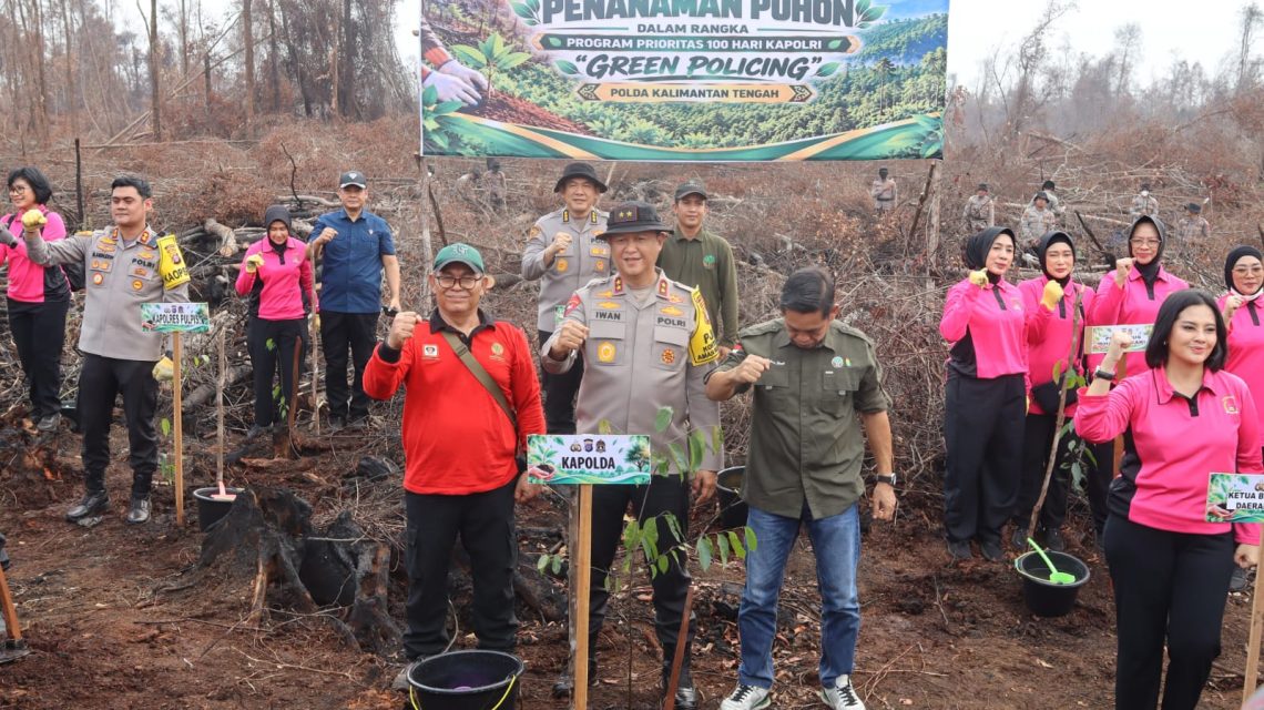 Polda Kalimantan Tengah terus menggaungkan Green Policing dengan penanaman 1.000 bibit pohon Belangiran di kawasan Kanal Aksio, Desa Tumbang Nusa, Kec. Jabiren Raya, Kab. Pulang Pisau, Jumat (30/10/2026).