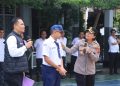 kegiatan Polisi Peduli Pendidikan di SMP Budi Mulia Pangururan, Kabupaten Samosir, Senin (26/10/2026).