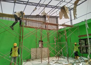 anggaran BKK tersebut dibagi ke dalam dua kategori penggunaan, yakni infrastruktur dan non-infrastruktur, dengan total nilai anggaran yang disebutkan mencapai Rp701.283.500, termasuk pajak.