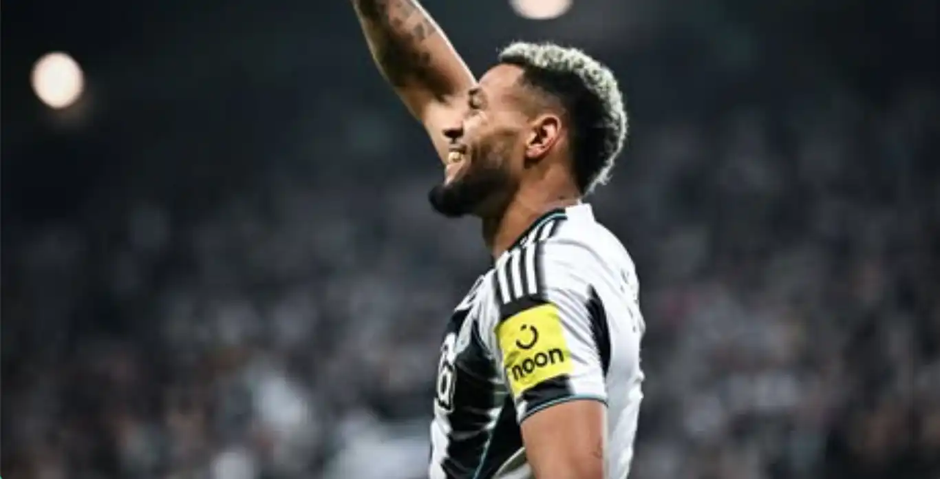  Gawat! Tanpa Tiga Pilar Penting, Mampukah Newcastle Hentikan Laju Edan Manchester City Dini Hari Nanti?