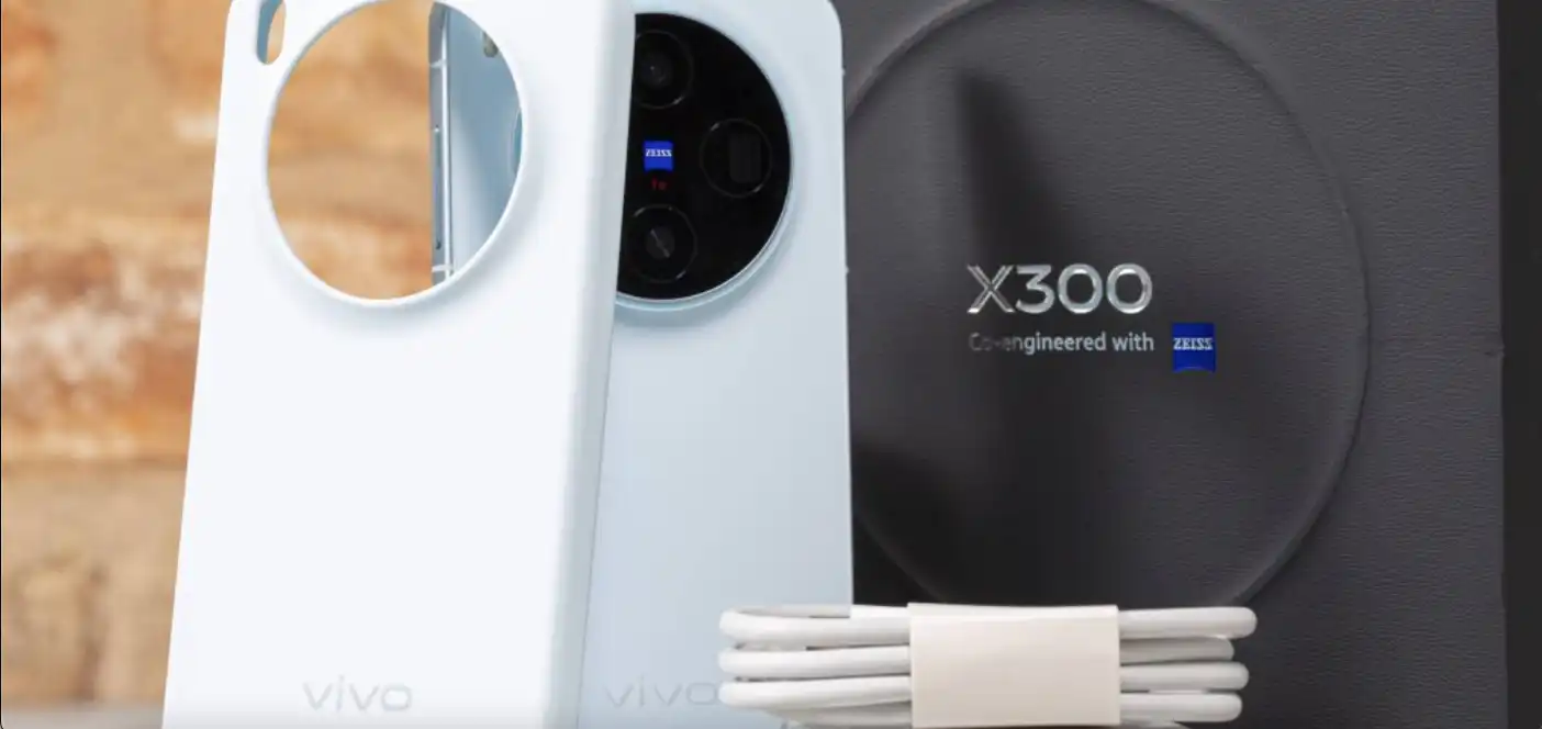 Vivo X300 Review Spesifikasi 2025, Kamera 200 MP dengan Layar Ultra HDR dan Performa Dimensity 9500