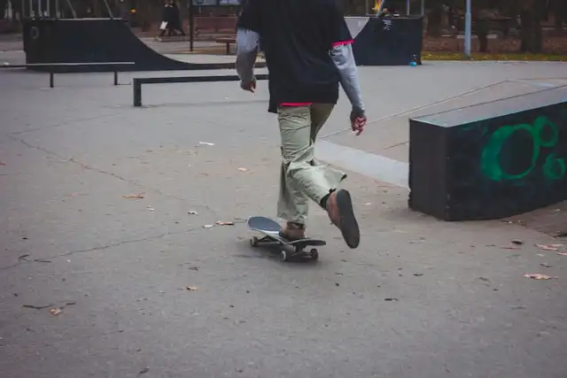 Belajar Balance Skateboard: Kunci Ngacir di Atas Papan Tanpa Jatuh Tersungkur!