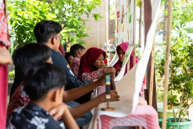 Kisah Inspiratif Pemuda Indonesia yang Menghidupkan Nilai Sumpah Pemuda