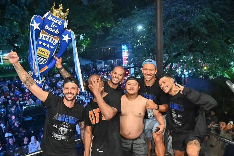 Bobotoh Bersuka Cita! Persib Bandung Pastikan Gelar Juara Liga 1 2024/2025