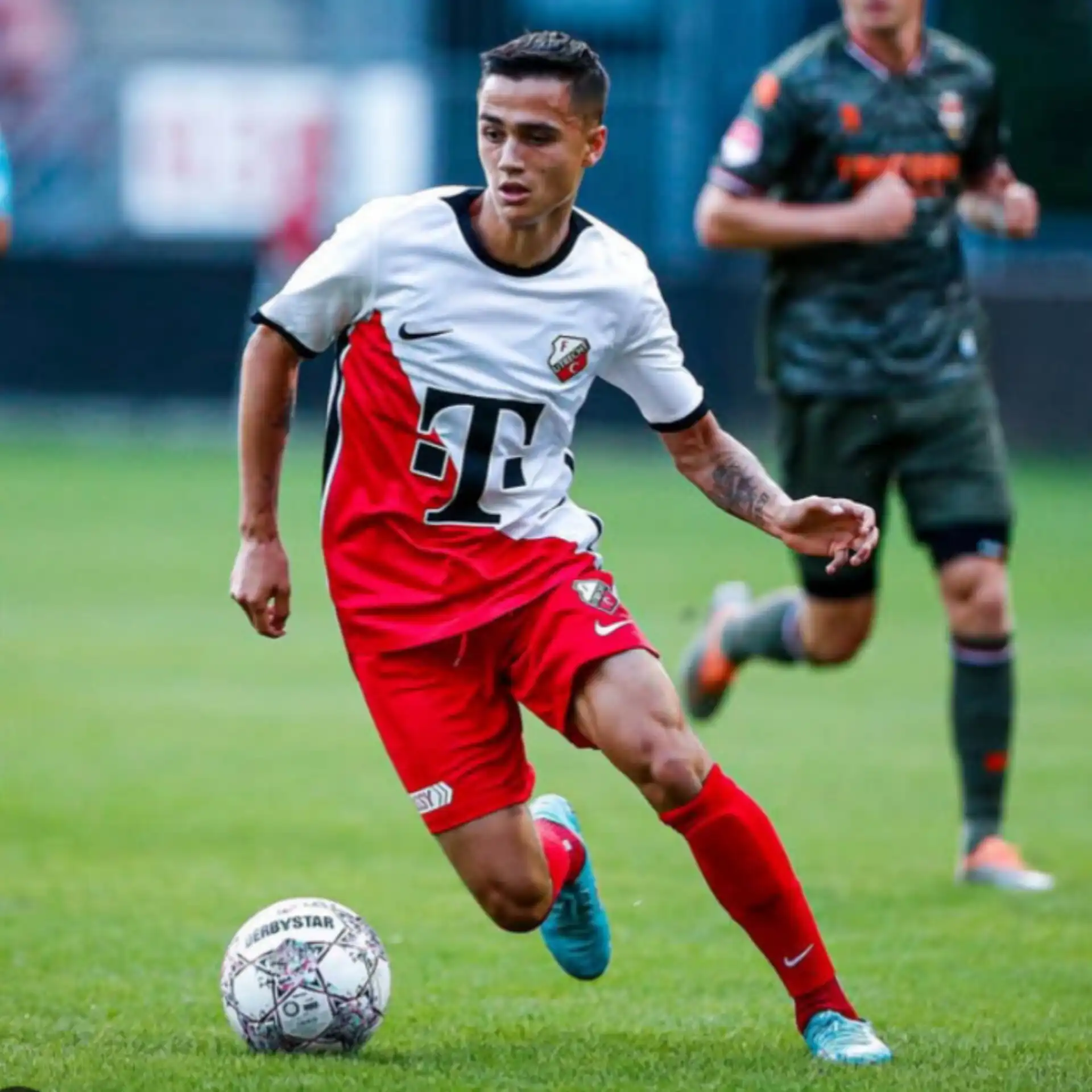 Resmi: Eliano Reijnders Jadi Rekrutan Anyar PERSIB Bandung