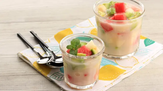 Resep Sup Buah Segar untuk Takjil Ramadan 2026: Menu Berbuka Puasa Sehat, Enak, dan Mudah Dibuat di Rumah