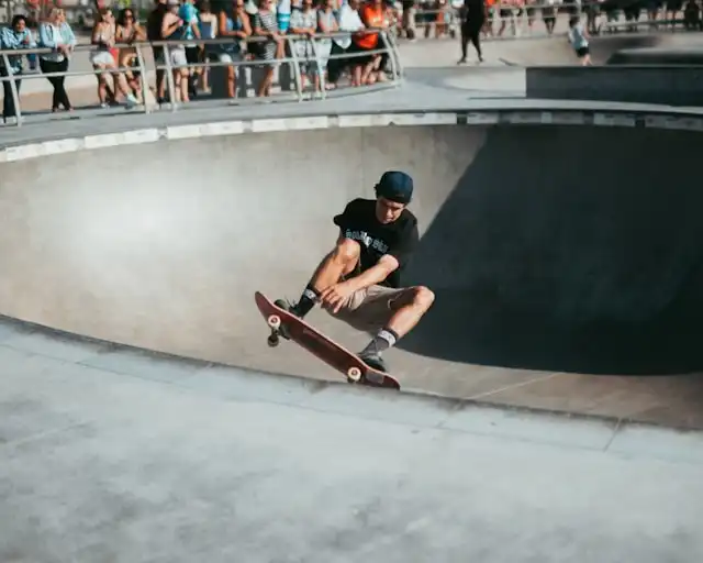 Skater dan Mindfulness: Fokus di Setiap Gerakan