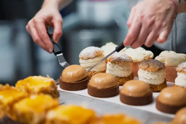 Manisnya Hidup: Wajib Cicip Dessert Favorit Ini