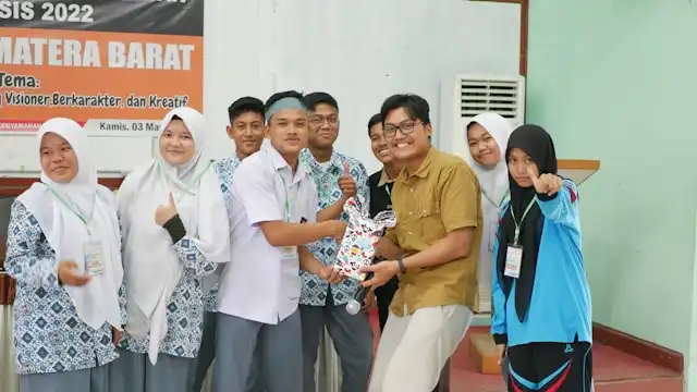 Hari Guru: Jurus Jitu Pilih Kado yang Pas