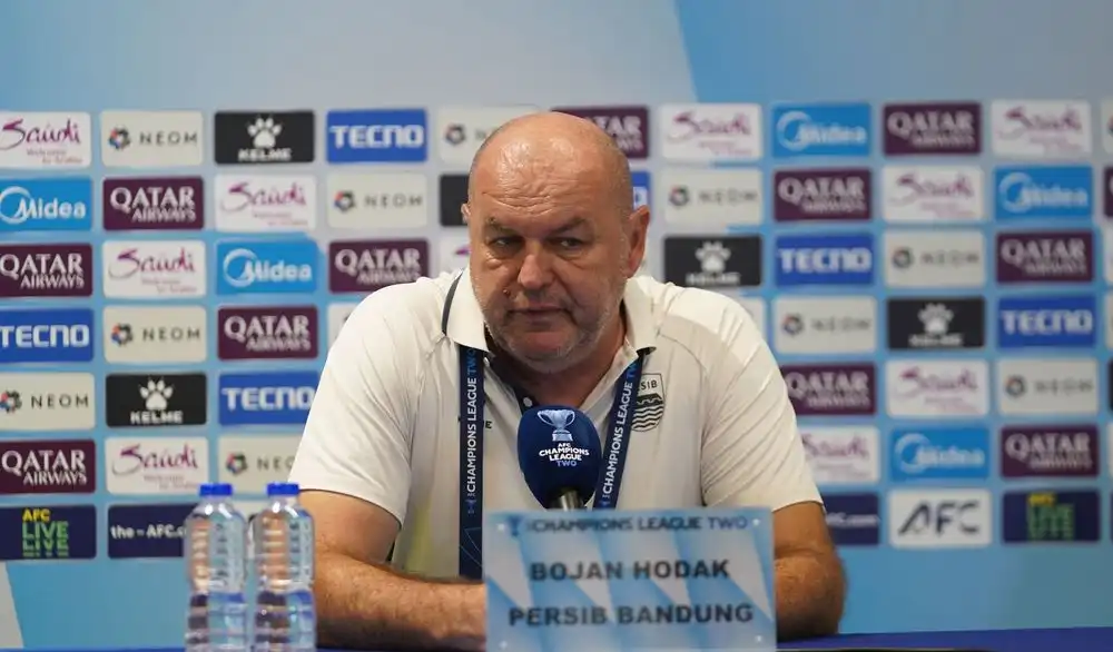 Tak Cukup Seri, Hodak Minta Persib Tetap Menyerang Lawan Lion City Sailors