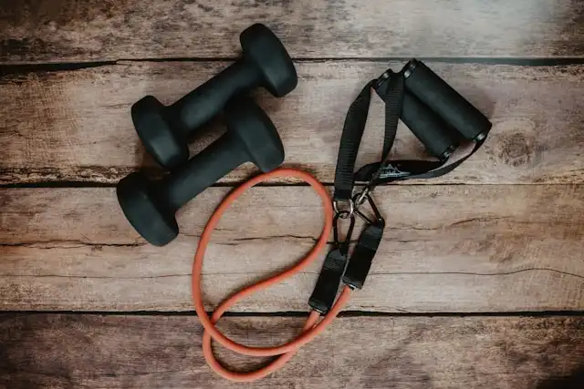 Males Nge-Gym? Tetap Sehat di Rumah, Nggak Pakai Mahal!