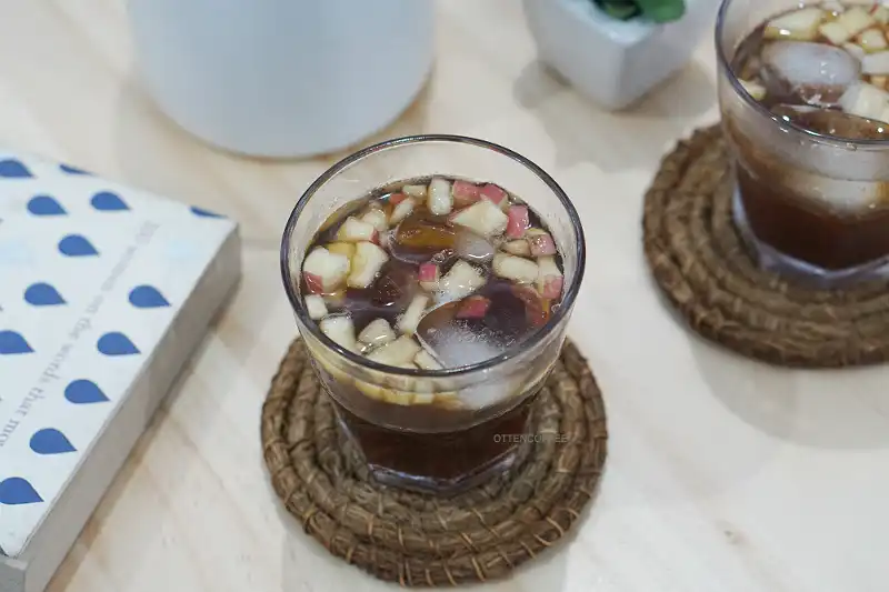 Saat Kopi Ketemu Apel: Inovasi Rasa Segar, Bukan Sekadar Gimmick