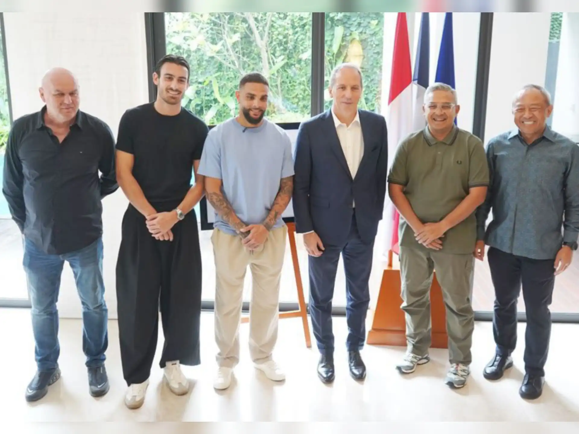 Andrew Jung dan Layvin Kurzawa Hadiri Undangan Dubes Prancis, Wakili Persib di Jakarta