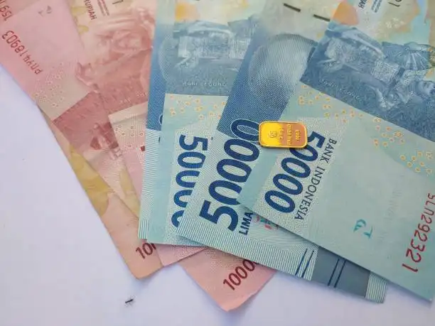 Harga Emas Antam, UBS, dan Galeri24 Bergerak Naik Serentak