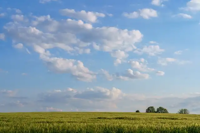 Spot Fotografi Langit & Alam Menawan di Bulan September