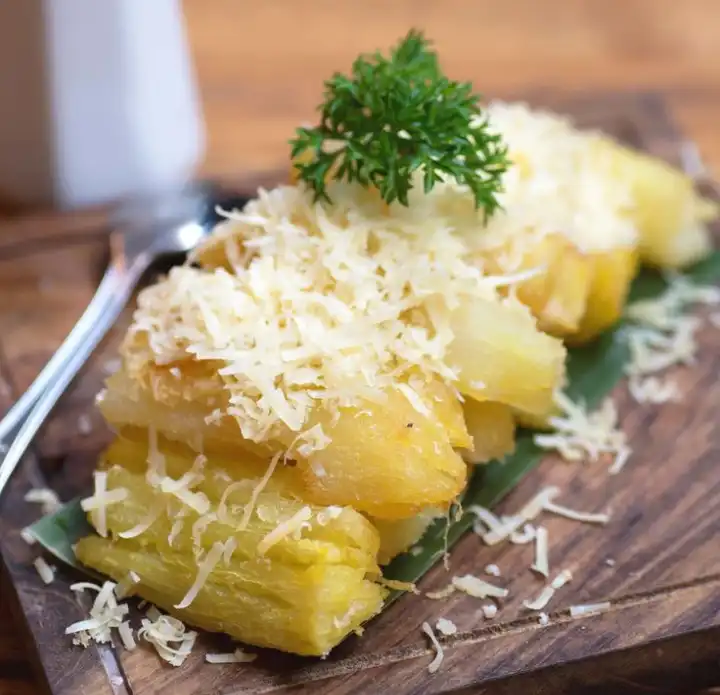 Resep Singkong Keju Viral: Cemilan Kafe di Rumahmu!