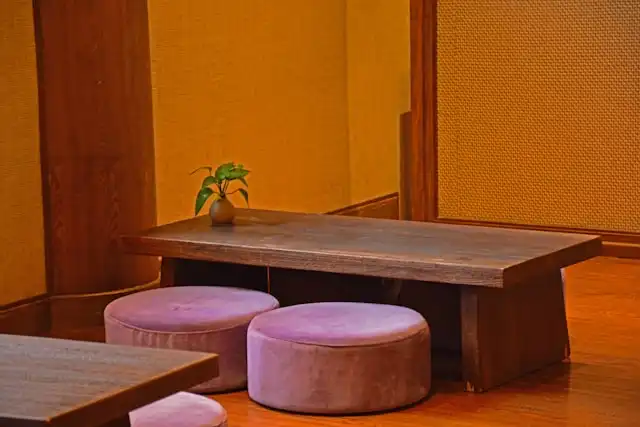 Jurus Jitu: Meja Jualan Makanan Memukau, Pembeli Datang