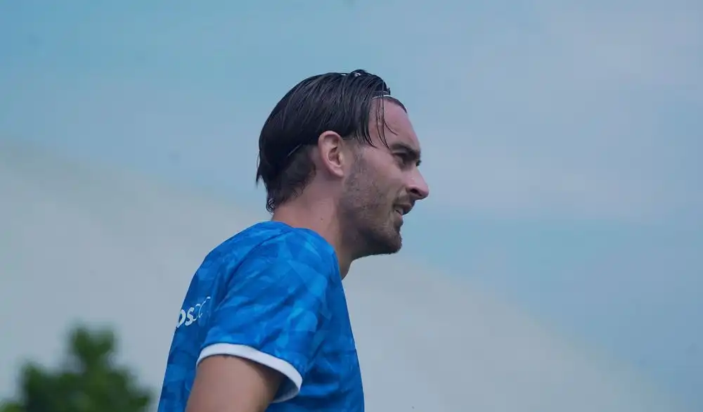 Tak Ada yang Cedera! Bojan Hodak Pastikan PERSIB Tampil dengan Kekuatan Penuh Lawan Bali United