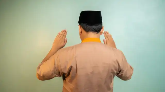 Niat Sholat Istikharah 2 Rakaat dan Tata Caranya