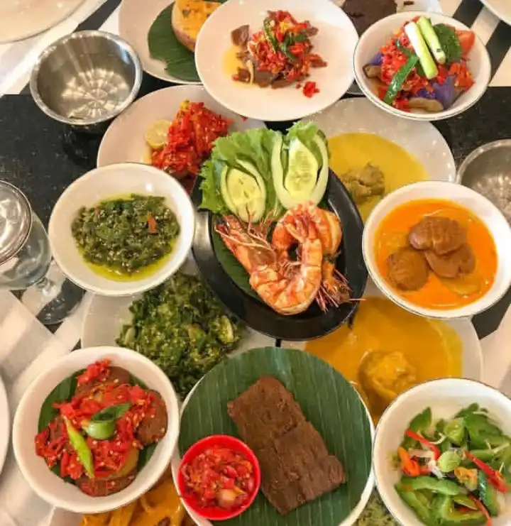 10 Harta Karun Kuliner Lembang, Wajib Coba!
